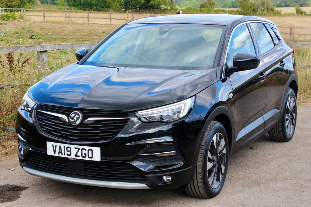 Vauxhall Grandland X 1.2 Turbo Sport Nav Euro 6 Ss Black