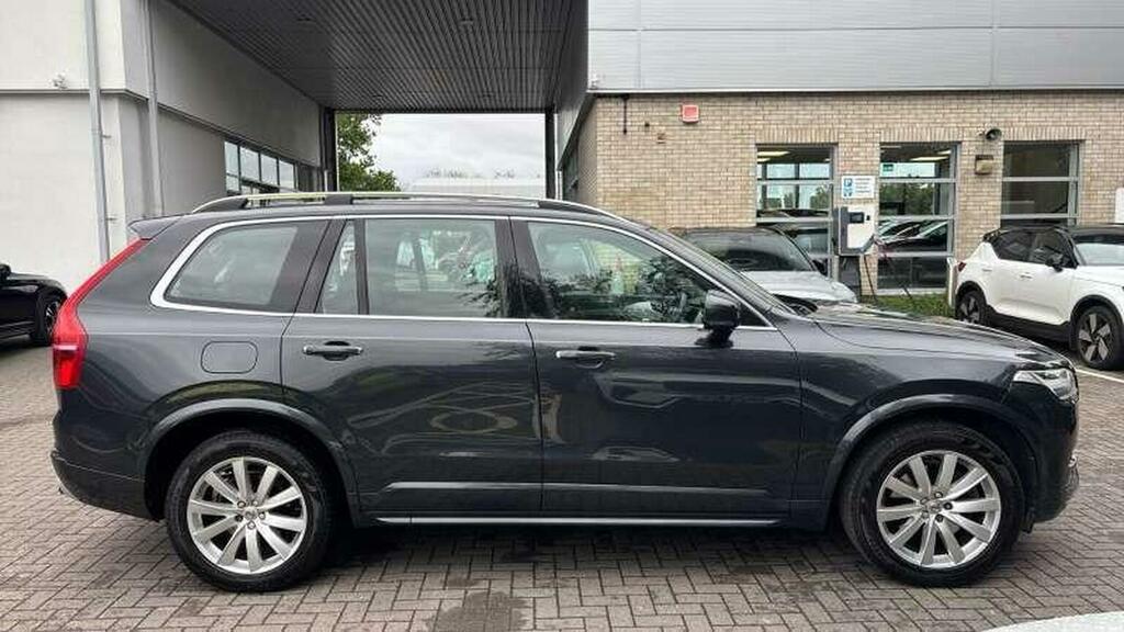 Volvo XC90 2.0 D5 Momentum Geartronic 4Wd Euro 6 Ss Grey