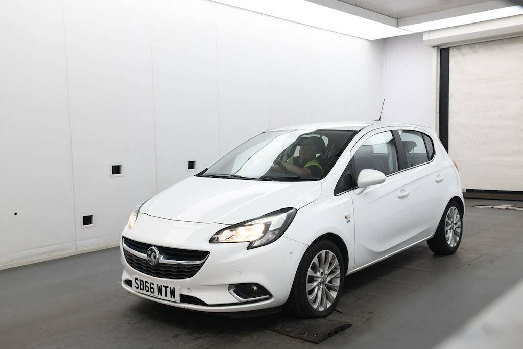 Vauxhall Corsa 1.4 75 Ecoflex Limited Edition Red #2