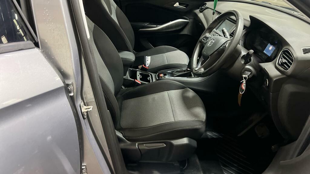 Vauxhall Grandland X 1.5 Turbo D Blueinjection Se Euro 6 Ss Grey #4