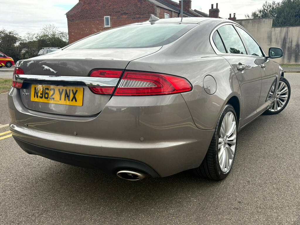 Jaguar XF  White #7