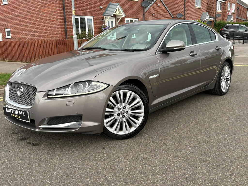 Jaguar XF 2.2D Portfolio Saloon Euro 5 Ss Grey #2