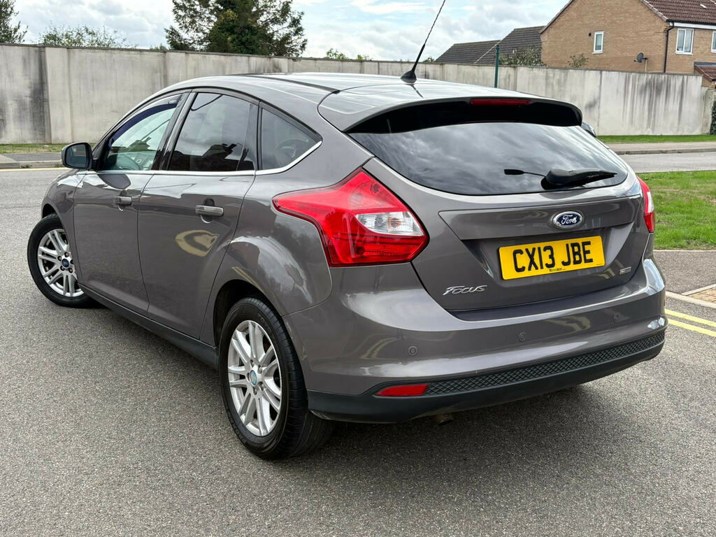 Ford Focus Zetec Navigator Tdci White #4