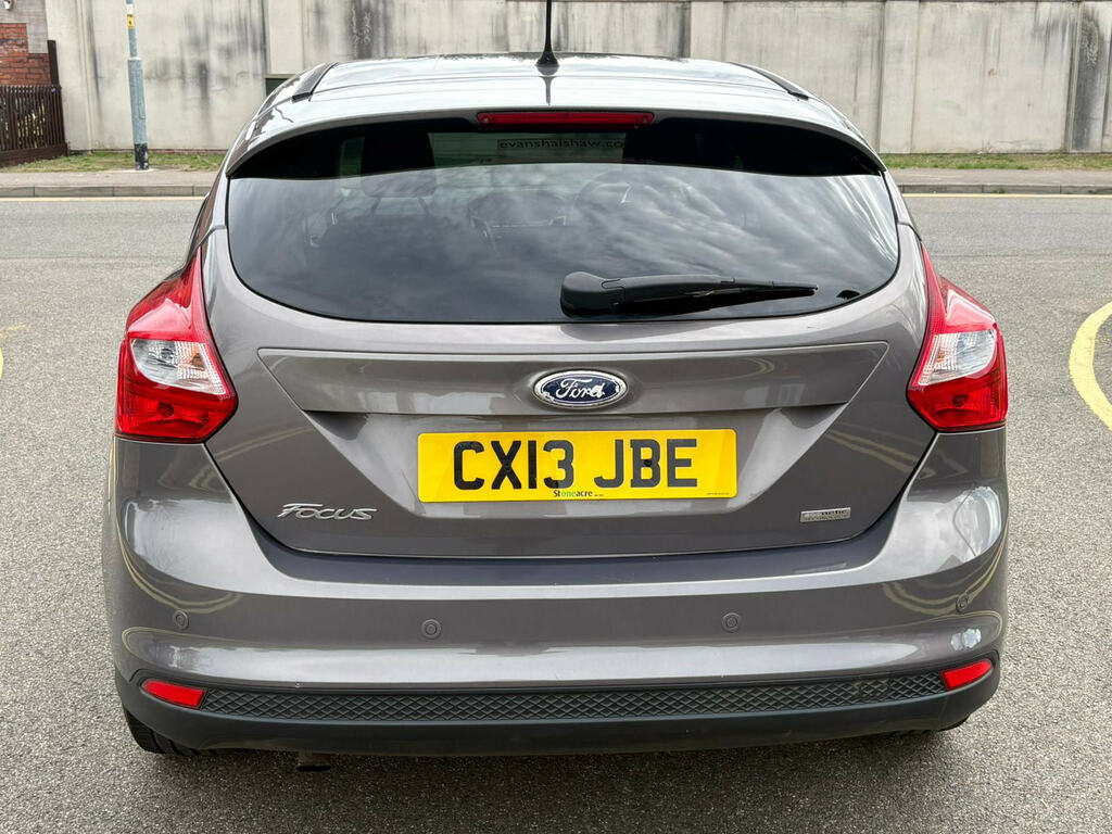 Ford Focus Zetec Navigator Tdci White #6