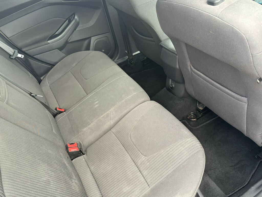 Ford Focus Zetec Navigator Tdci White #14