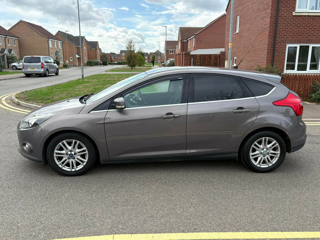 Ford Focus Zetec Navigator Tdci White #3