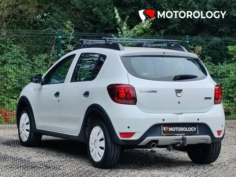 Dacia Sandero Stepway 0.9 Tce Laureate DX17WWZ White #5