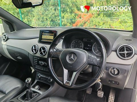 Mercedes-Benz B Class 1.8 B180 Cdi White #3