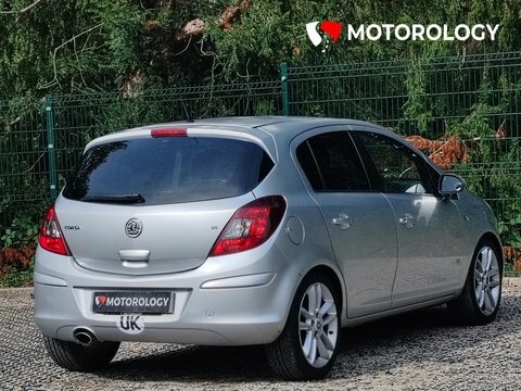 Vauxhall Corsa Hatchback 1.4I 16V Sxi 200959 Black #4