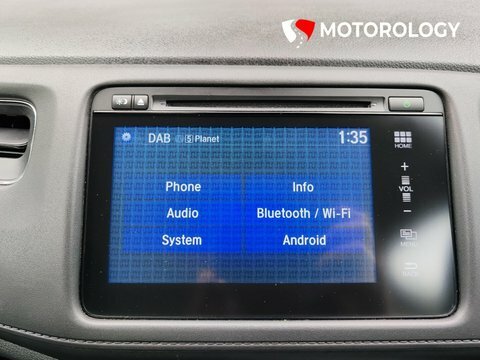 Honda Hr-V 1.5 I-vtec Ex White #26