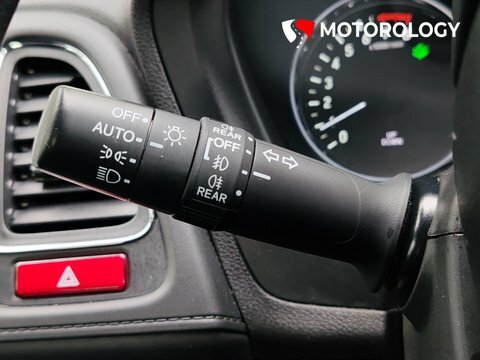 Honda Hr-V 1.5 I-vtec Ex White #36