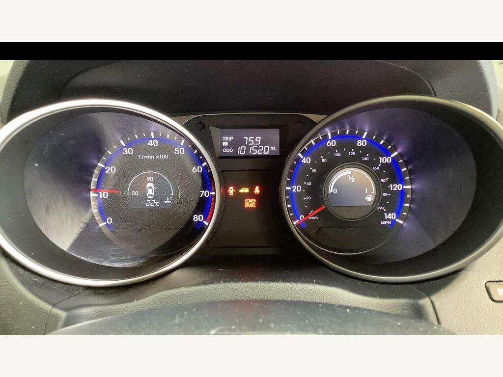 Hyundai Ix35 2.0 Crdi Premium Euro 5 Red #12