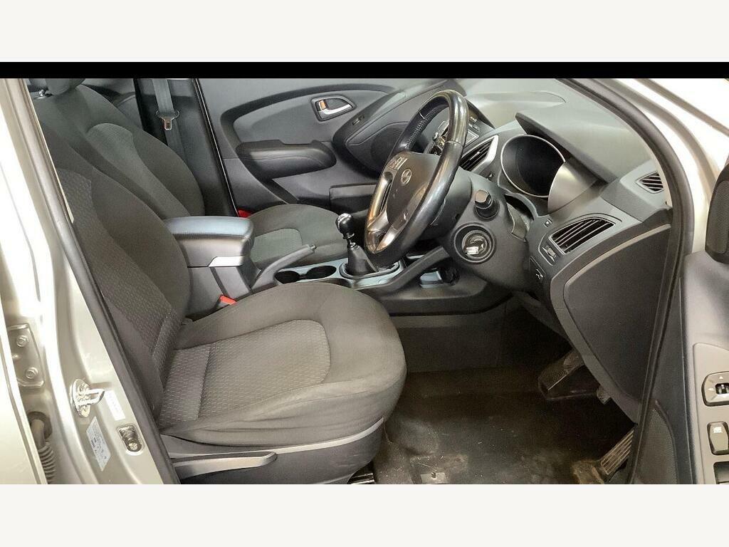 Hyundai Ix35 2.0 Crdi Premium Euro 5 Red #11