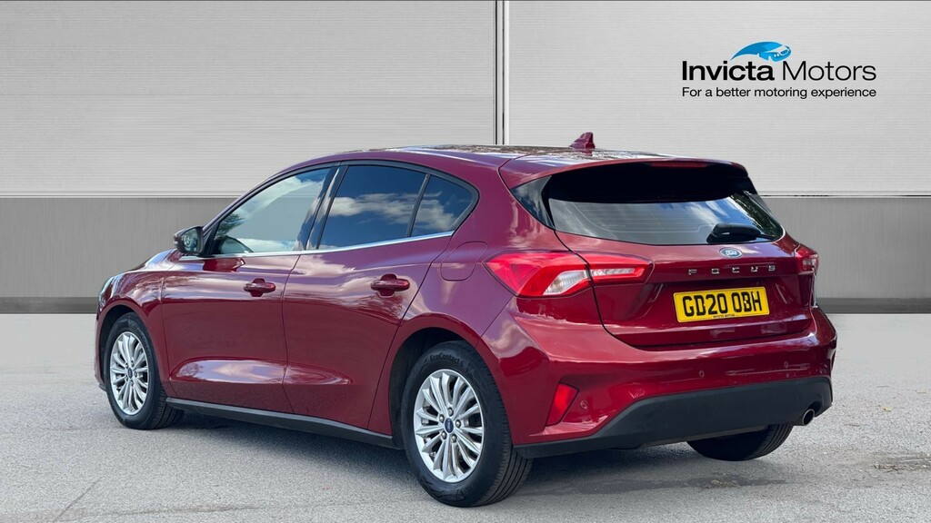 Ford Focus Titanium Red #5