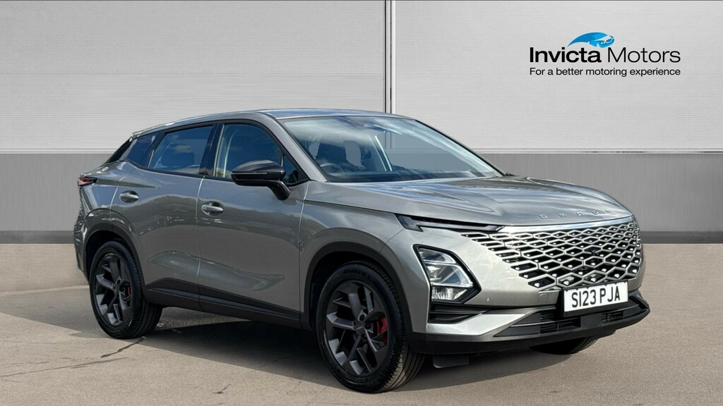 Omoda 5 Petrol Noble Silver