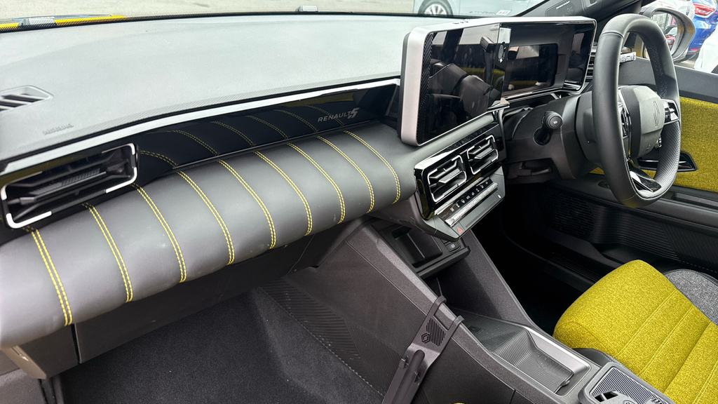 Renault 5 110Kw Techno Comfort Range 52Kwh White #10