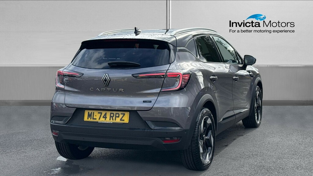 Renault Captur Techno Black #3