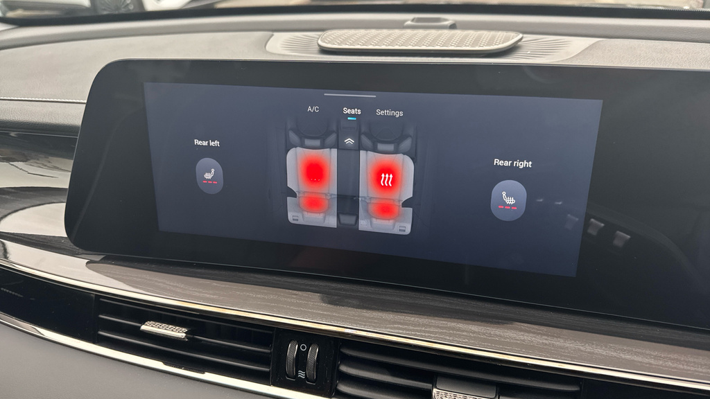 Omoda E5 61.05Kwh Noble  #40
