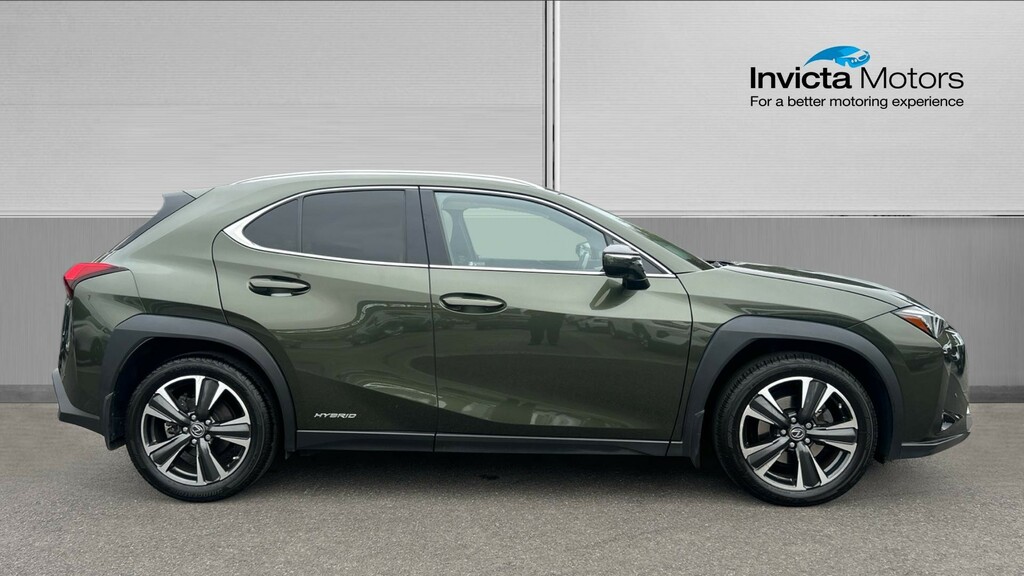 Lexus UX Estate Green #2