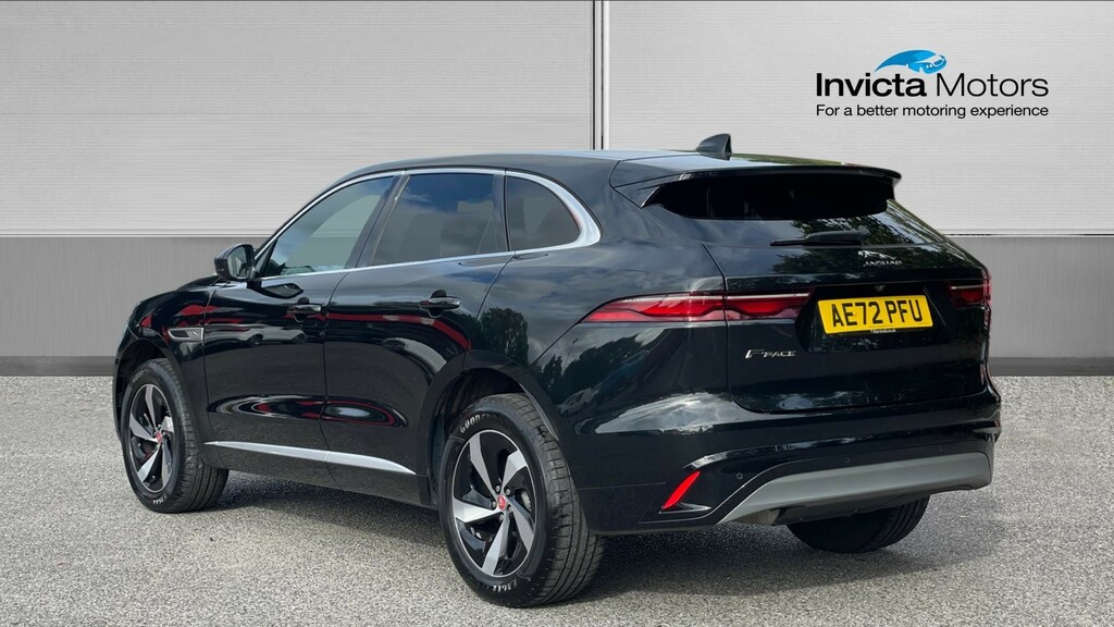 Jaguar F-Pace R-dynamic S Black #5