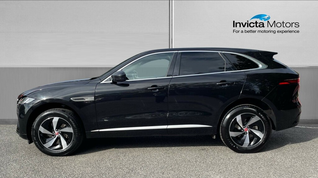 Jaguar F-Pace R-dynamic S Black #6