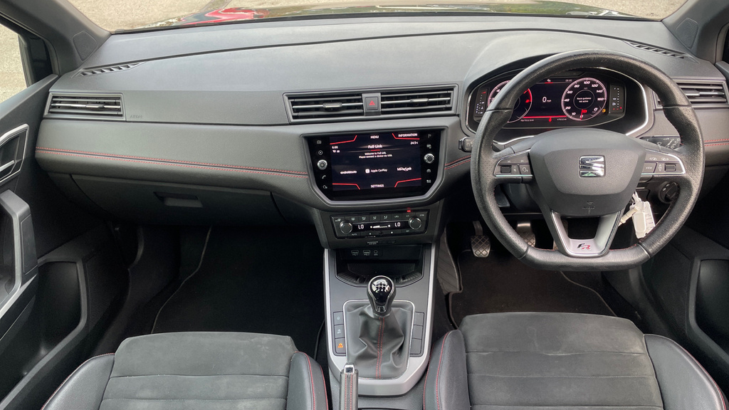 Seat Arona Tsi Se Technology Black #11