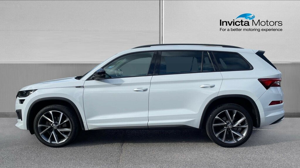 Skoda Kodiaq Sport Line White #6