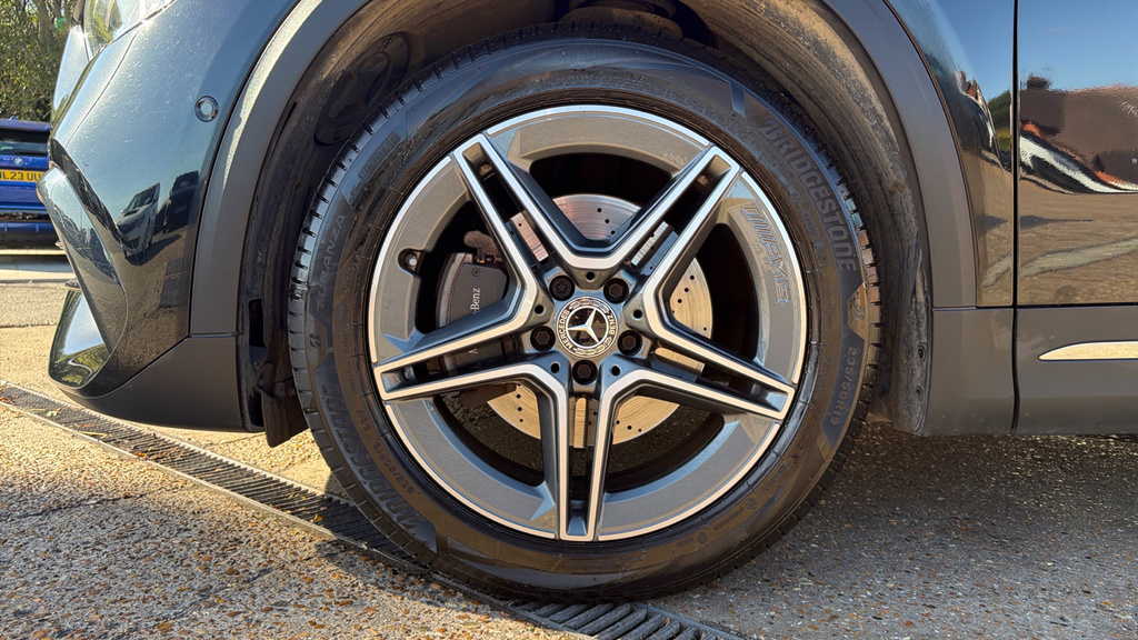 Mercedes-Benz GLA Class Suv Red #17