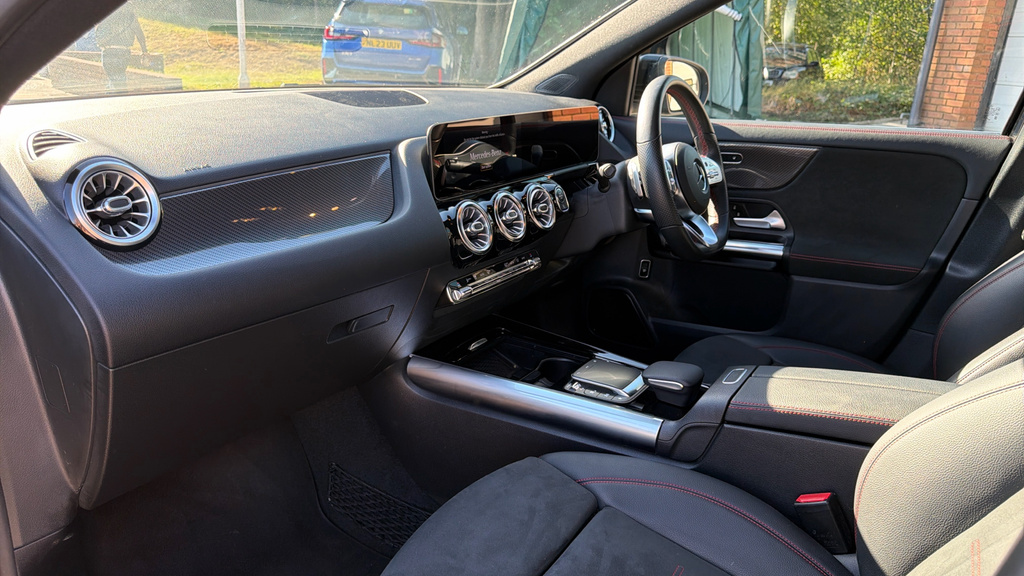 Mercedes-Benz GLA Class Suv Red #10