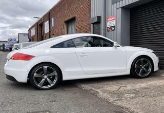 Audi TT 2.0 Tdi Quattro Black Edition  #8