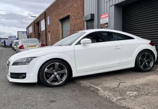 Audi TT 2.0 Tdi Quattro Black Edition  #7