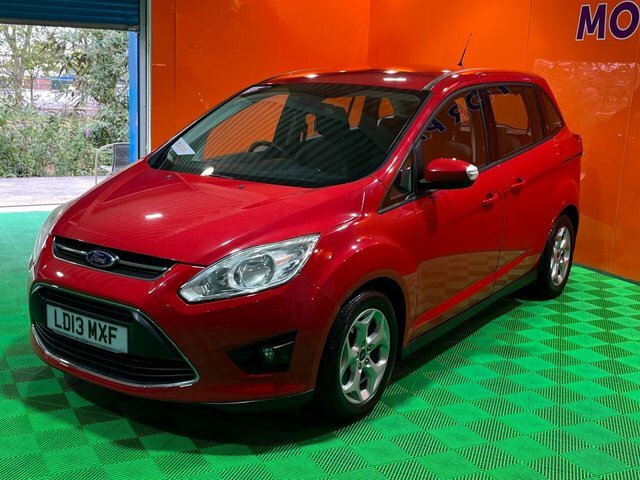 Ford Grand C-Max C-max Zetec Black #28