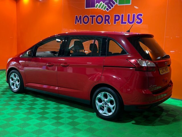 Ford Grand C-Max C-max Zetec Black #22