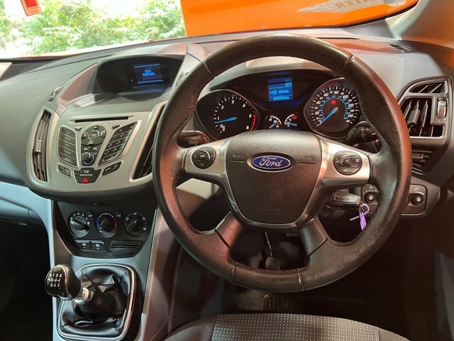 Ford Grand C-Max C-max Zetec Black #10