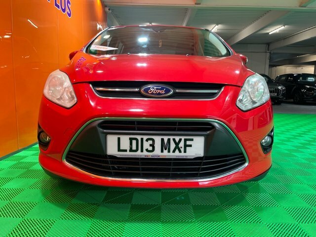 Ford Grand C-Max C-max Zetec Black #12
