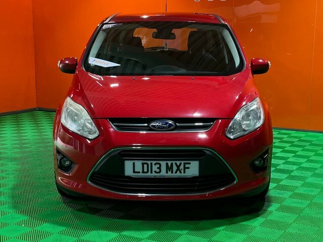 Ford Grand C-Max C-max Zetec Black #29