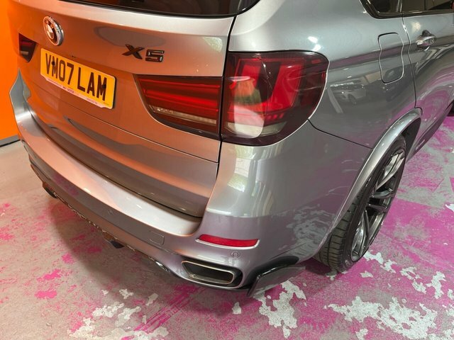 BMW X5 Xdrive30d Se White #41