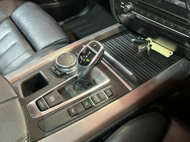 BMW X5 Xdrive30d Se White #18