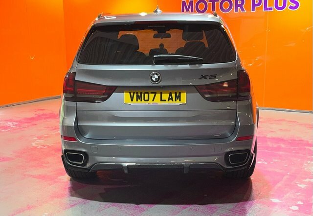 BMW X5 Xdrive30d Se White #7
