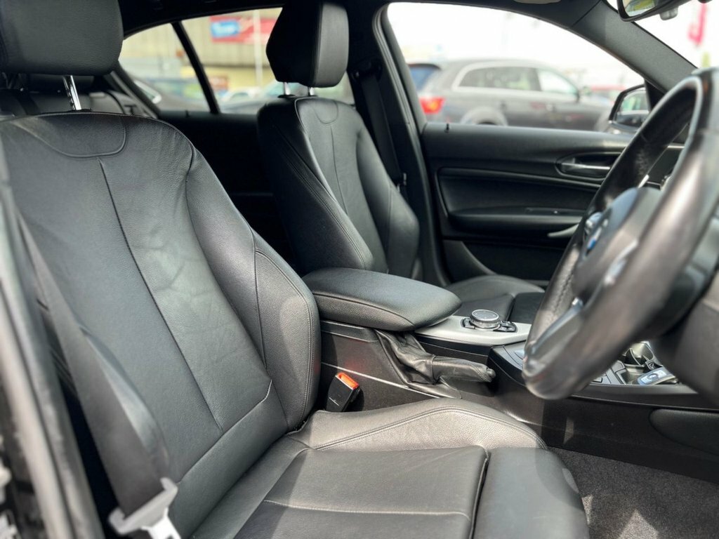 BMW 1 Series 1.6L M Sport Black #5