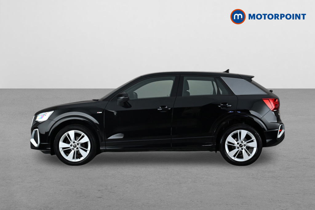 Audi Q2 35 Tfsi S Line S Tronic ML23FTZ Black #3