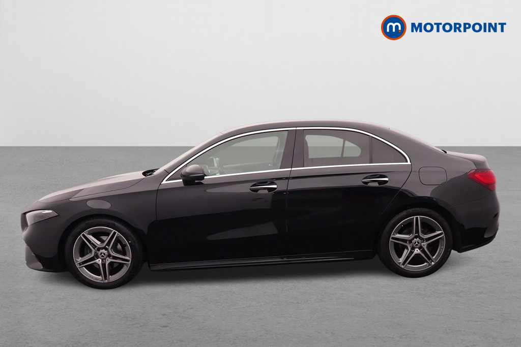 Mercedes-Benz A Class A180 Amg Line Executive KT73RUO Black #3