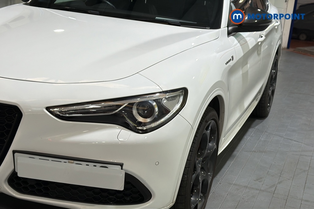 Alfa Romeo Stelvio Td Ti White #20