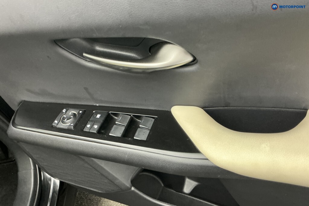 Lexus UX 300E 54.3Kwh Blue #32