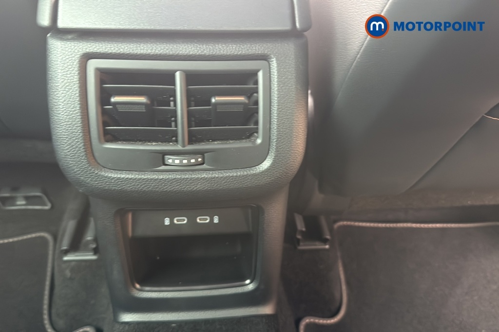 Cupra Ateca 1.5L Ecotsi V2 Dsg 148 Bhp Black #26
