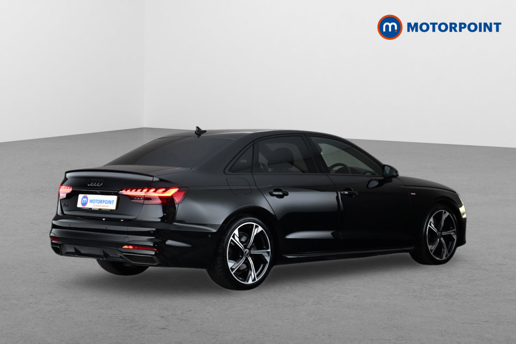 Audi A4 Estate Black #7