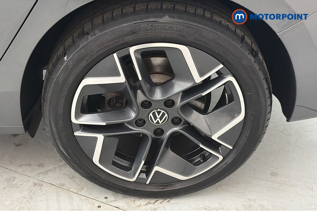 Volkswagen Passat Elegance Silver #41