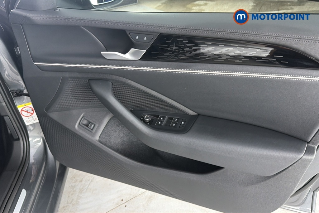 Volkswagen Passat Elegance Silver #22