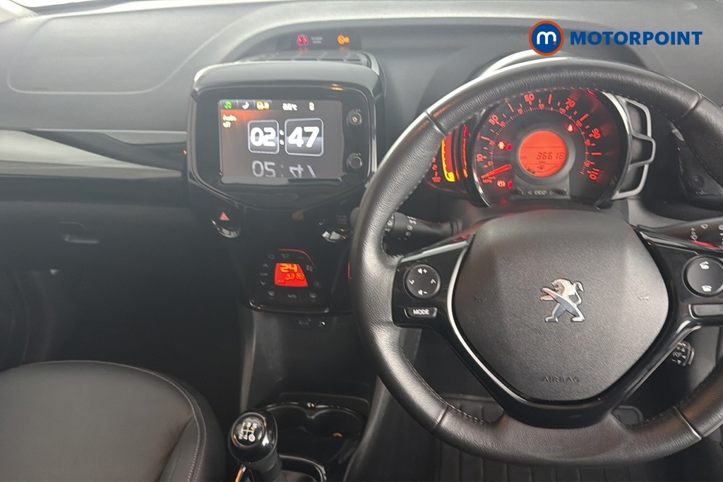 Peugeot 108 Active Red #7
