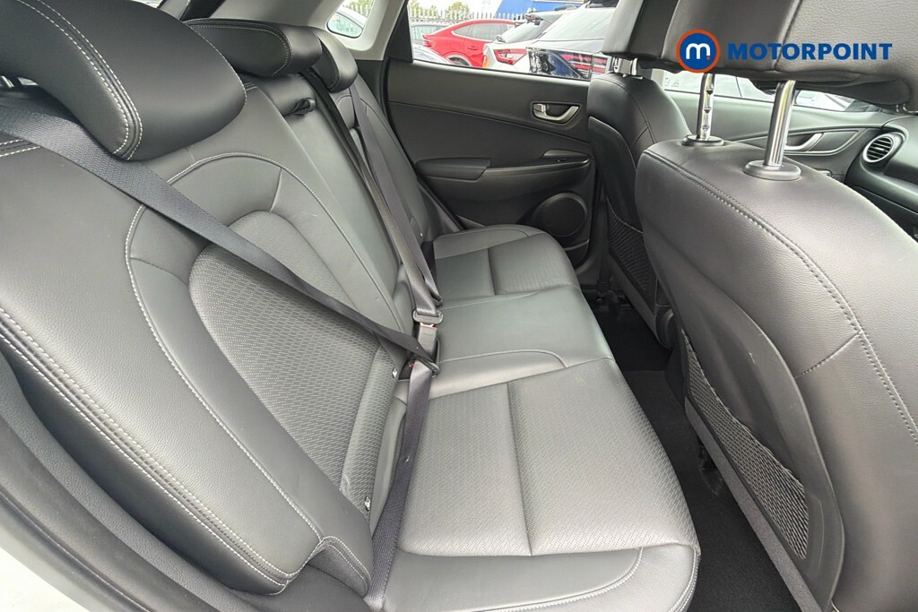 Hyundai Kona Premium Orange #21